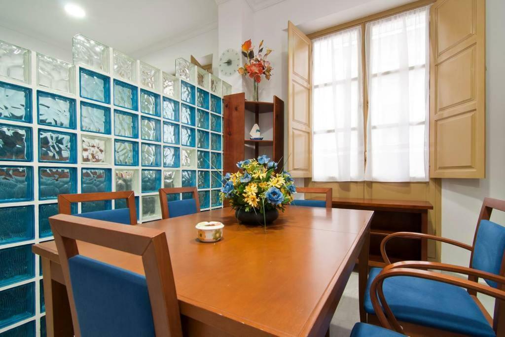 Apartamento Centro Historico Малага Экстерьер фото